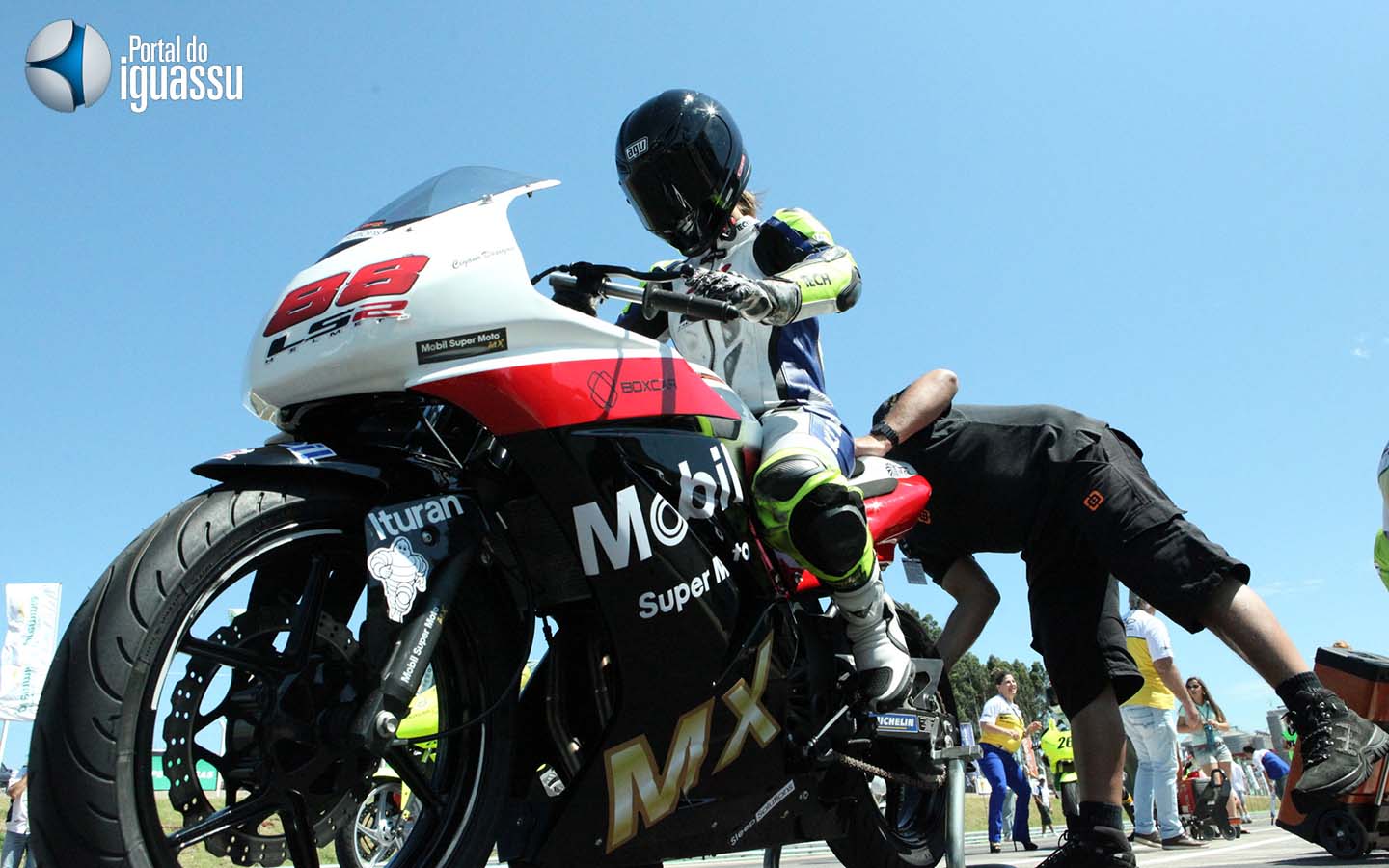 Moto 1000 GP - Categoria GPR 250 - 2013 - Cascavel - PR - Grid de Largada