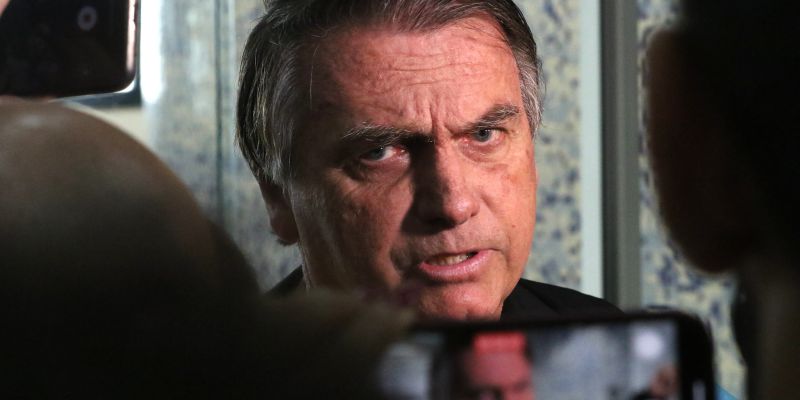 Bolsonaro diz que não teme ser julgado desde que juízes sejam isentos