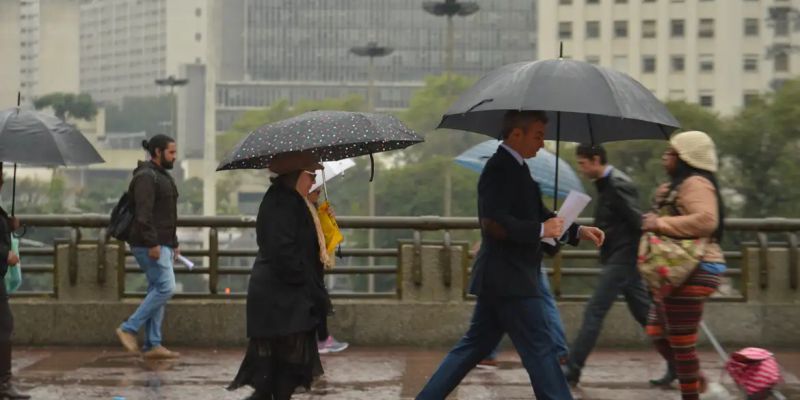 Fim do verão terá fortes chuvas em diversas regiões do país