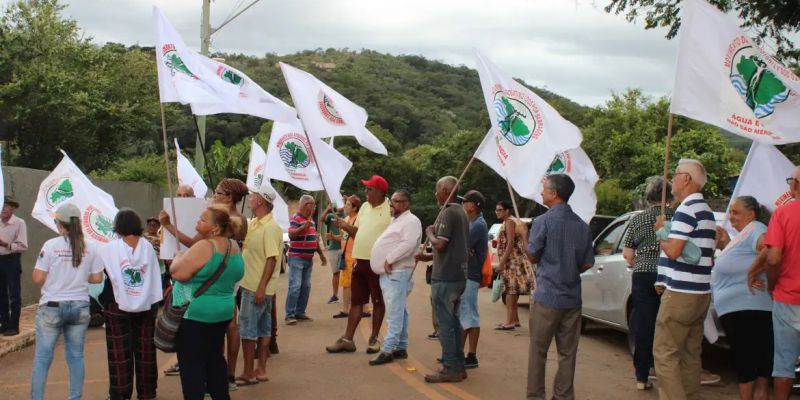 “Lama invisível” de barragem destruiu projetos de vida em cidade de MG