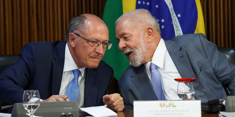 Presidente pede foco de ministros em programas já lançados