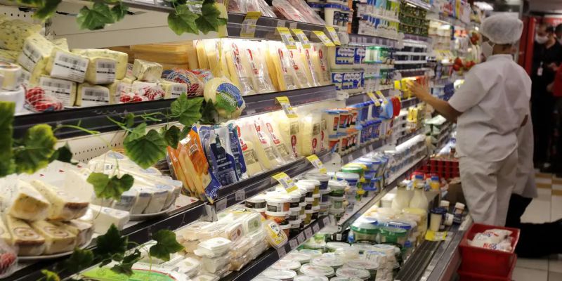 Anvisa: 28% dos alimentos industrializados têm sódio em excesso