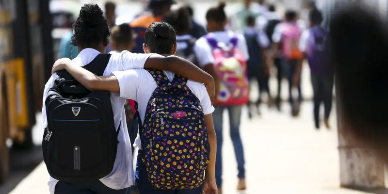 Casamento de meninas de até 17 anos de idade diminui 65% em uma década