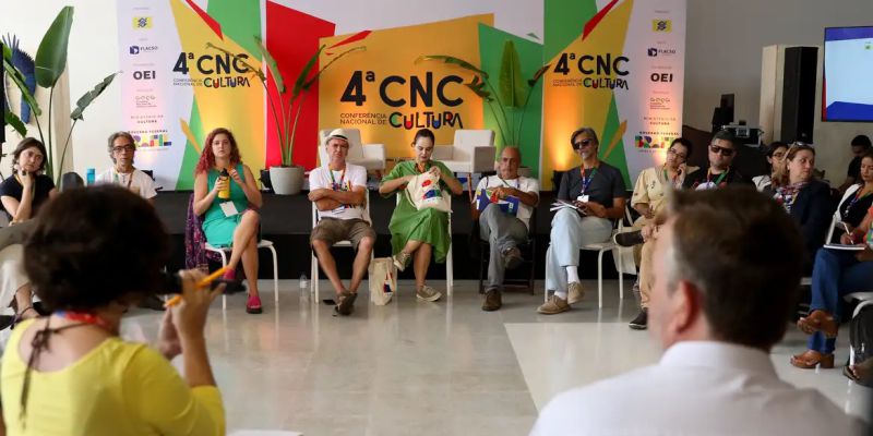 Gestores analisam e votam propostas na Conferência Nacional de Cultura