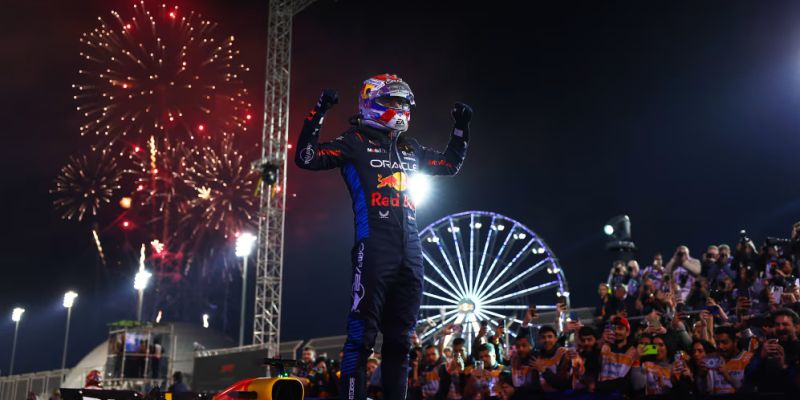 Max Verstappen abre temporada da Fórmula 1 com vitória no Bahrein