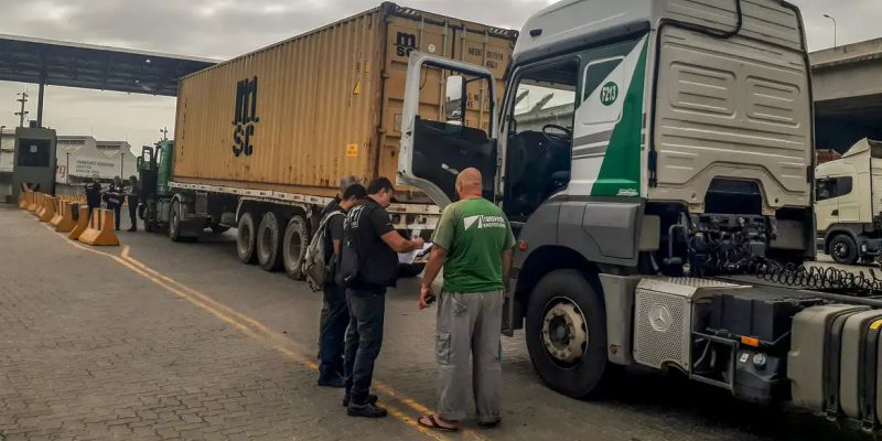 Ministério do Trabalho fiscaliza empresas que atuam no Porto do Rio