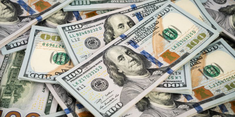 Dólar encosta em R$ 5,08 após dados de inflação nos EUA