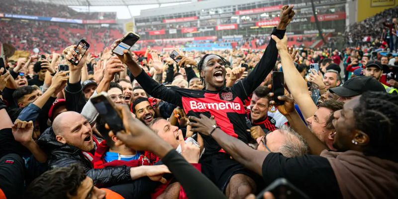 Bayer Leverkusen fatura título inédito do Campeonato Alemão 