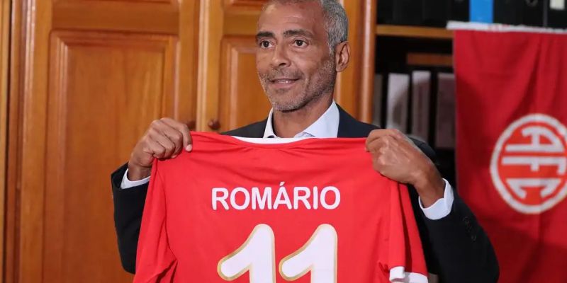 América-RJ inscreve Romário para disputa da Série A2 do Carioca