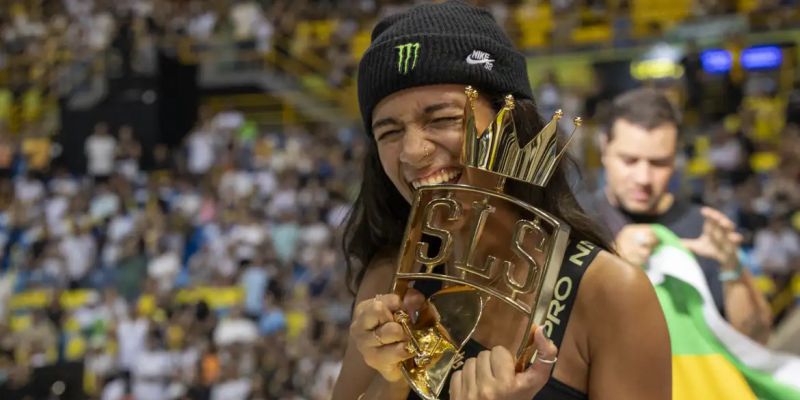 Rayssa Leal conquista etapa da Liga Mundial de Street Skate