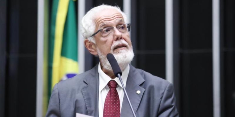 Deputado do PT completa lista tríplice para relatar cassação de Brazão