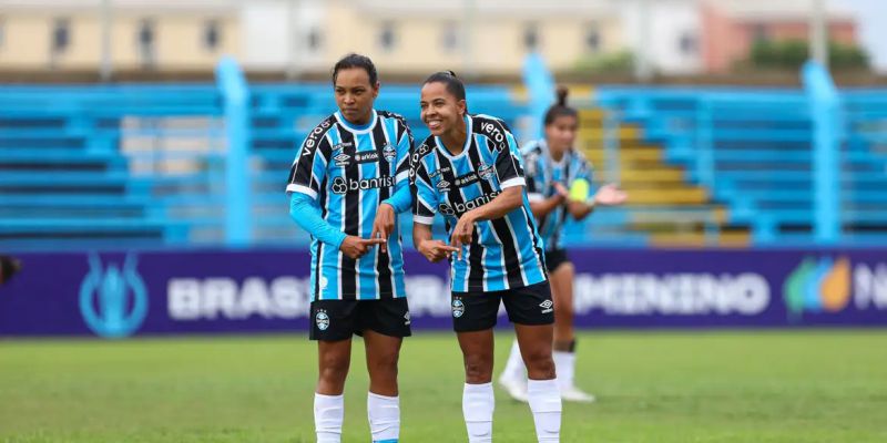 Grêmio goleia Avai/Kindermann por 6 a 0 no Brasileirão Feminino