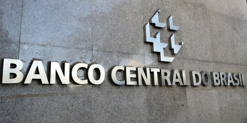 Contas externas têm saldo negativo de US$ 4,6 bilhões em março