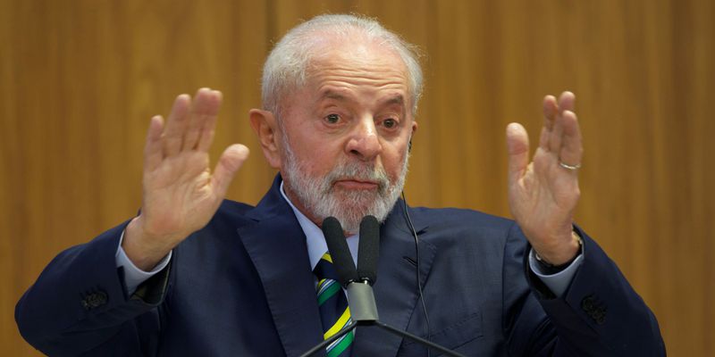 Lula sanciona, com veto, projeto que proíbe saidinha de presos