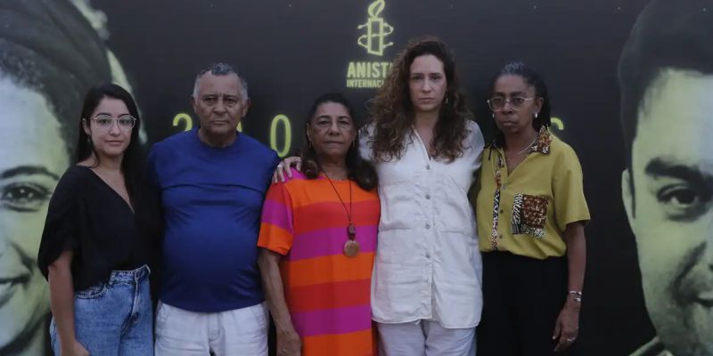 "Dia histórico para a democracia brasileira", diz família de Marielle