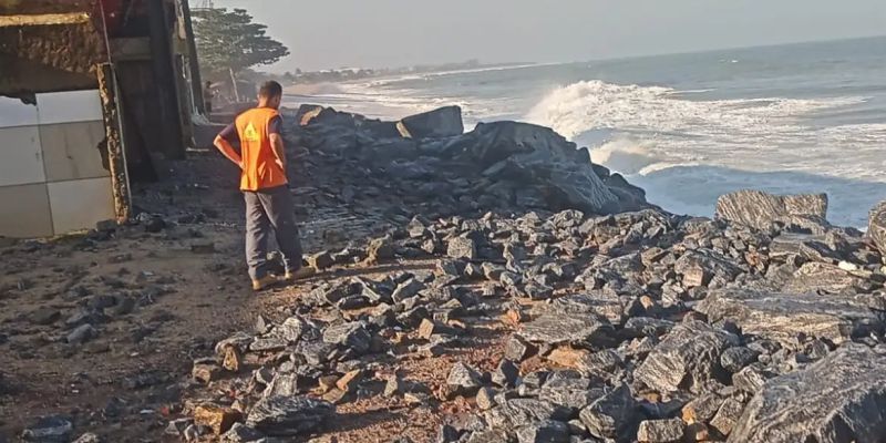 Construções indevidas agravam problema de erosão costeira no Brasil