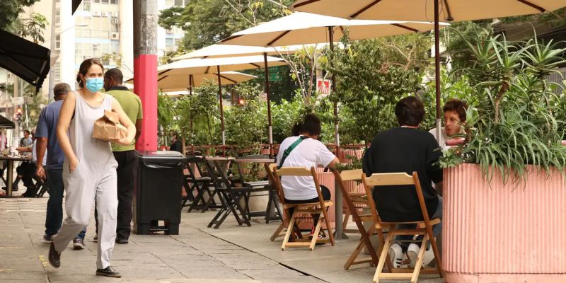 Dias das Mães: bares e restaurantes esperam aumento de 20% nas vendas 