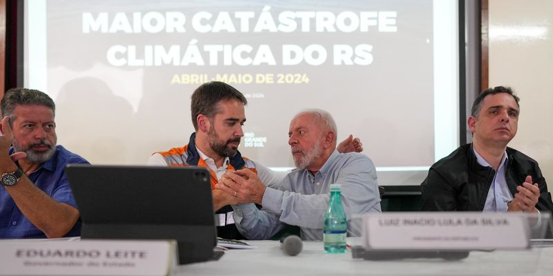 Mortes por chuvas no RS chegam a 66 e ultrapassam tragédia de 2023