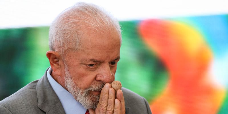 Lula pede "ampla presença" de observadores em eleições na Venezuela