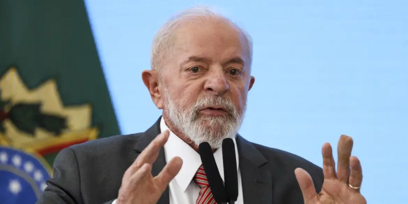 Lula critica prolongamento da greve dos docentes federais 