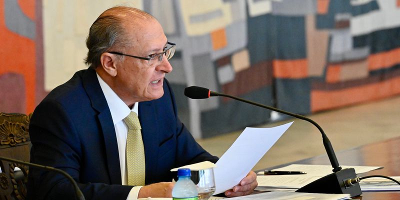 Selo Verde ajudará a neoindustrialização do Brasil, diz Alckmin