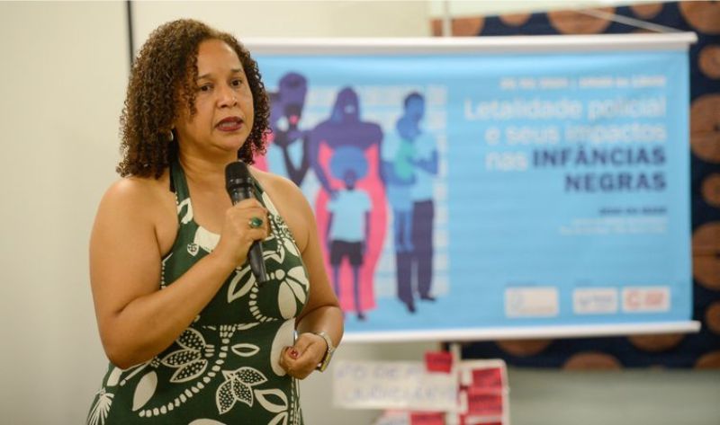 A diretora executiva do Ibase, Rita Corrêa Brandão, em evento sobre letalidade policial no Rio - Tomaz Silva/Agência Brasil