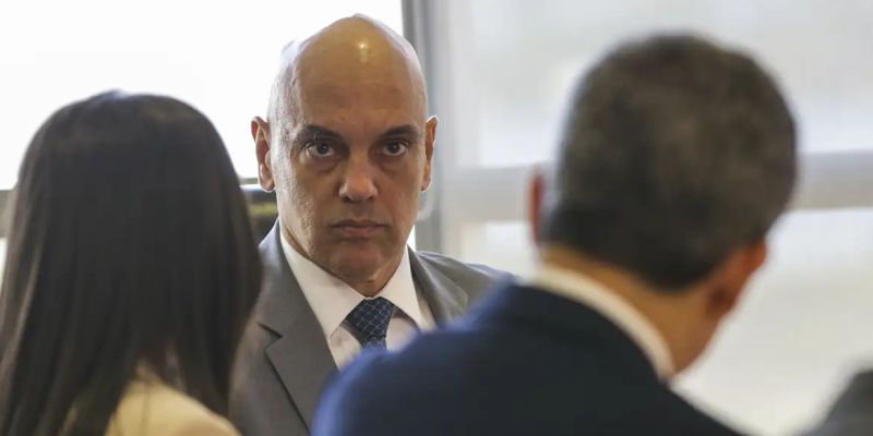 Ex-presidente volta a pedir afastamento de Moraes de inquérito sobre golpe