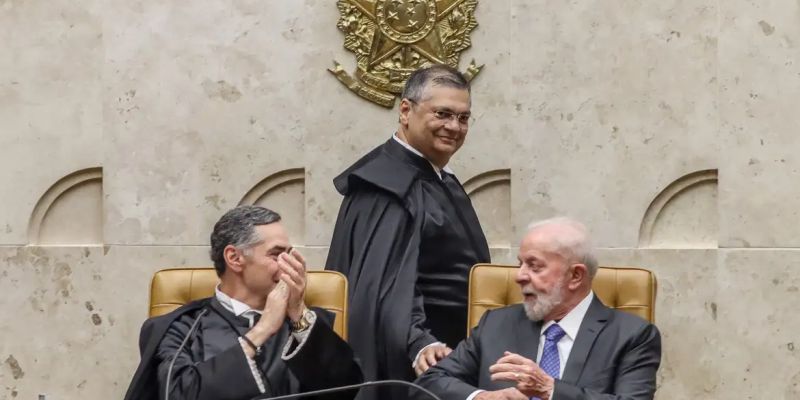 Flávio Dino toma posse como ministro do Supremo Tribunal Federal