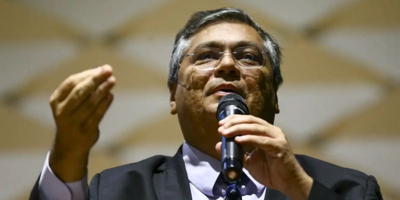 Primeiro voto de Dino no STF é sobre repercussão geral na uberização